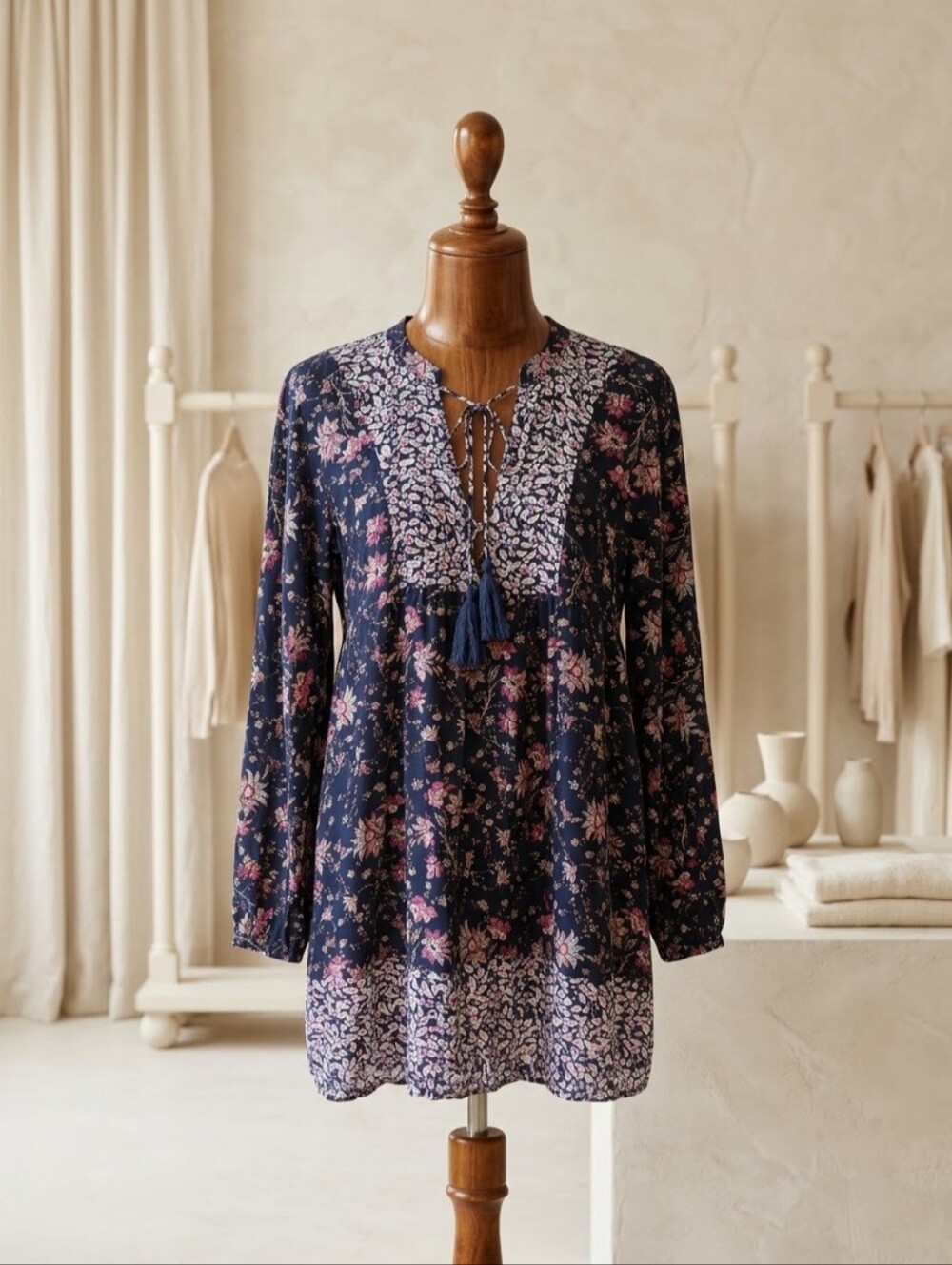 Umgee Black Floral Paisley Tie-Neck Mini Dress — Small